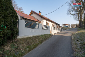 Prodej rodinného domu s pozemkem 3459 m², Blahutovice - 3
