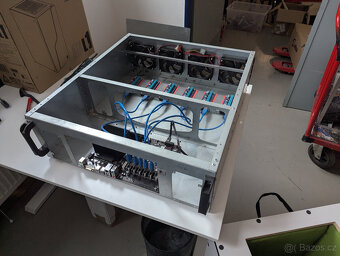 Nestandardní RACK case pro GPU – až 6× GPU - 3