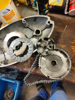 Díly motor jawa 250/353 - 3