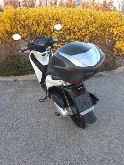 Honda sh 150 sport- model 2015- ABS-1.Majitel - 3