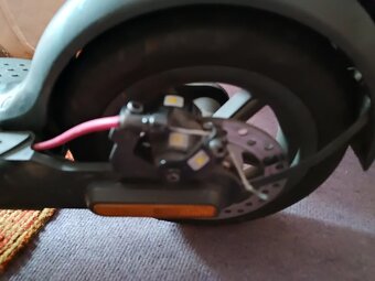 Elektrokoloběžka Xiaomi Pro 2 - 3