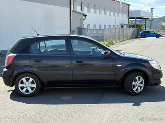 Kia Rio 1.4 16V DOHC, rok 2009, LPG - 3