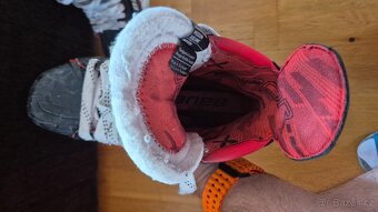 Brusle Bauer vapor x4 vel.5 fit2 - 3