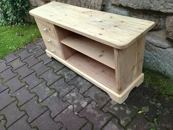 starý botník se šuplaty - 3