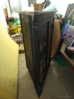 Starožitná rohová komoda - 3