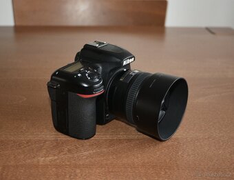 Nikon D7500 + Nikkor 50mm - 3