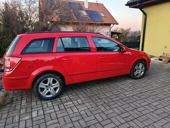 Opel Astra combi 2008 - 3