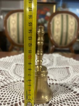 Mosazný zvoneček - 3