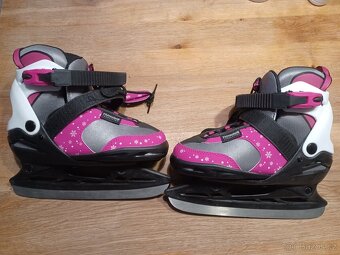 Dívčí rostoucí lední brusle, velikost 33-37 - 3