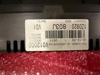 Panel přístrojů Škoda Octavia II - 3