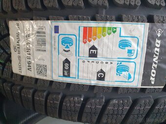 ZIMNÍ PNEU DUNLOP..235/45/18...2KS - 3