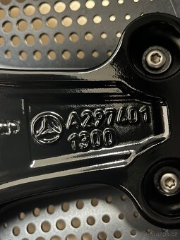 Novy disk na Mercedes EQS - 3