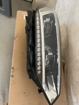 Vw touran svetlo prave - 3