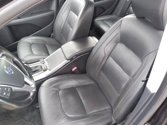 VOLVO V70 D3 DRIVE-E ECO 2.0D NAVI,AT,SERVISKA - 3