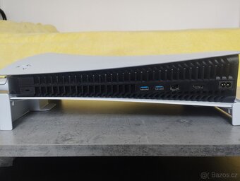 PlayStation 5 s mechanikou + hry PS4/PS5 - 3