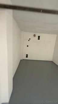 Prodej Garáže - Vsetín - Rybníky - 3