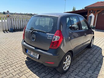 Hyundai i10, 1,1i- 51kw, r. 2011, klima - 3