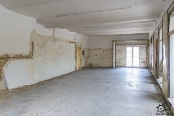 Prodej obchodního prostoru 700 m², Orlová - Město - 3