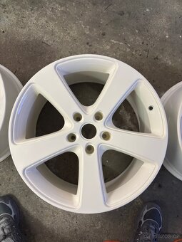 Alu kola R20 (5x130) - 3