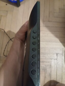 Přenosný LCD televizor Sencor SPV 7012T - 3