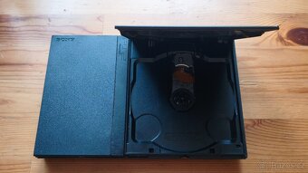 PS2 Slim SCPH-75004 velmi dobrý stav - 3