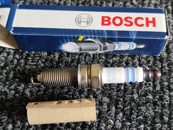 Zapalovací svíčky Bosch Double Iridium 9624 KIA - 3