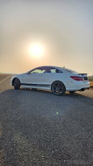 Mercedes Benz E350CDI Coupe - 3