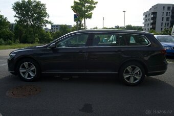 Volkswagen Passat 2.0 TDI 110 kW, 2020 – krásný stav, IQ.LIG - 3