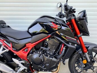 Honda CB 750 Hornet TOP STAV - 3