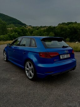 Audi RS3 Sportback Quattro 8V Facelift - 3