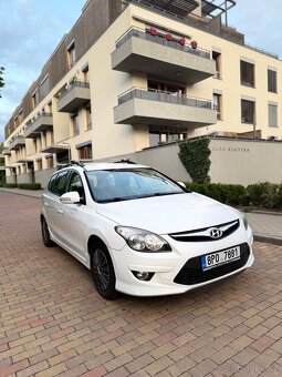 Hyundai I30 1.6CRDI Facelift - 3