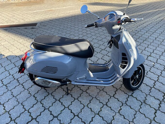 Vespa GTS Super Sport 300 - 3