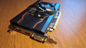 Saphire Pulse Radeon RX 5504Gb - 3