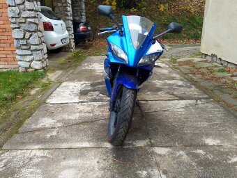 Yamaha YZF R125 - 3
