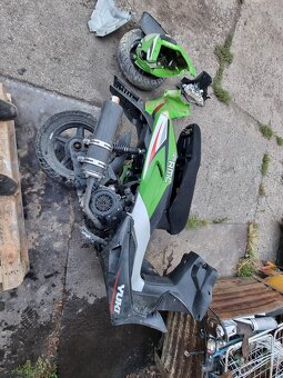 Yuki RMC 125. Díly - 3