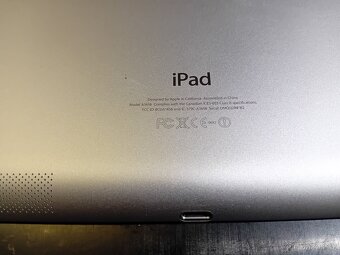 Apple IPad A1458 - 3