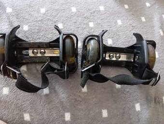 Dětská svítící kolečka na boty - 3