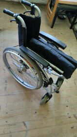 Kolečkové křeslo invalidní vozík - 3