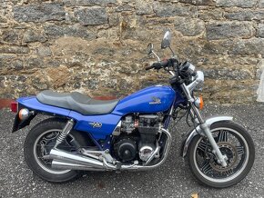 Honda CB650 SC Custom RC08 - 3