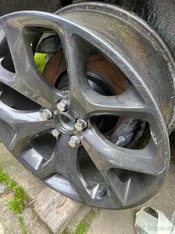 PRODÁM DISK 20" DODGE CHALLENGER R20x115 - 3