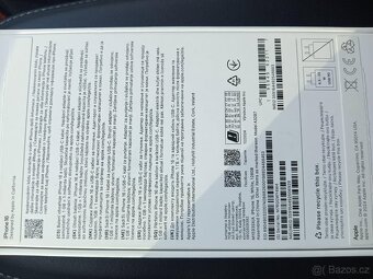 Apple iPhone 16 128 GB bílý - 3
