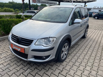Volkswagen Touran 2.0 TDI CROSS kůže, xenoxy - 3