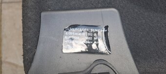 Plato zavazadlového prostoru Mercedes Benz - 3