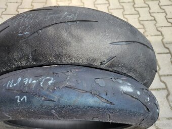 Pneumatiky Bridgestone R11 120 + 190/55-17 - 3
