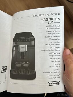 Kávovar Delonghi Magnifica Evo - 3