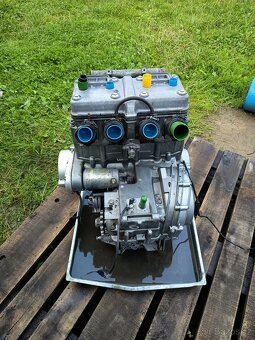 Motor kawasaki zx600r - 3
