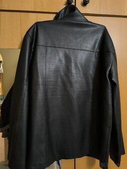 Černá bunda - koženka (umělá kůže PVC vel. M) - 3