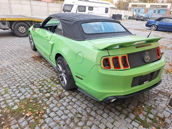 Ford Mustang 5.0 GT BOSS 302 automat 2014 na dily - 3