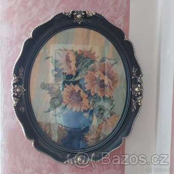 Vyšívané obrazy a zrcadlo - stáří cca 90 let - 3