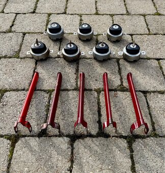 Jawa 250 350 panelka - drzaky a spinacky - 3